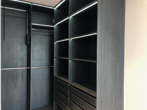 Оцените гардеробную от 1 до 10 01