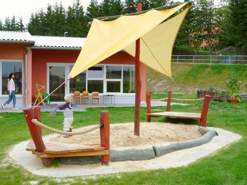 Чертежи с размерами детских кроваток. Чертеж и размеры кровати 15