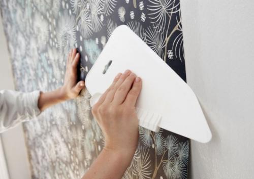 Как правильно поклеить флизелиновые обои самому. Как клеить флизелиновые обои