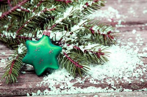 Как сделать из пенопласта домик снежный. Искусственный снег в домашних условиях