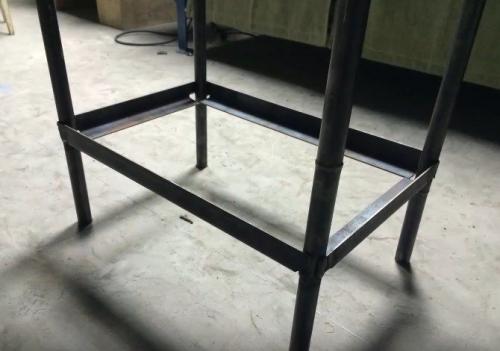 Сварочный стол из профильной трубы своими руками. Изготовление сварочного стола своими руками