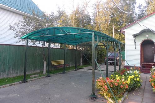 Навесы для частного дома из поликарбоната своими руками. Навесы из поликарбоната — самостоятельное изготовление и особенности проектирования (100 фото)