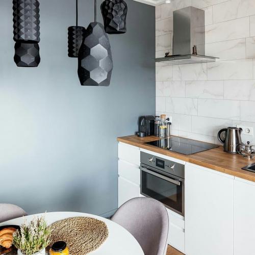 Стильный дизайн квартиры студии с мужским характером 07