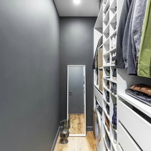 Стильный дизайн квартиры студии с мужским характером 09