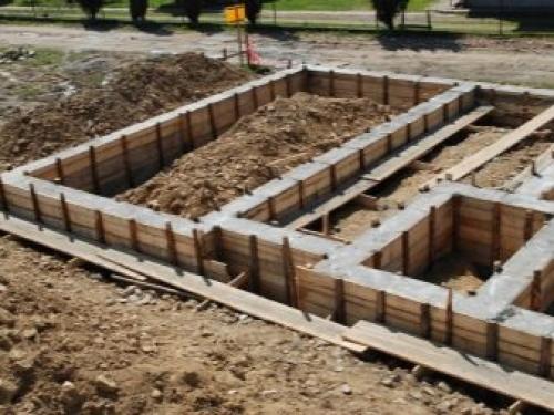 Фундамент из блоков для сарая. Столбчатый фундамент 04 Фундамент из блоков для сарая. Столбчатый фундамент 04