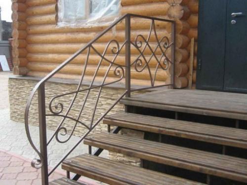 Лестница металлическая для крыльца своими руками. Устройство крыльца из металла 04 Лестница металлическая для крыльца своими руками. Устройство крыльца из металла 04