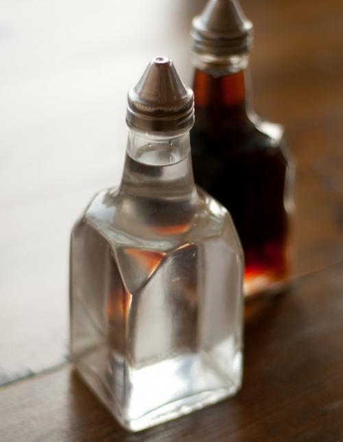 Как удалить грибок и плесень на стенах навсегда самостоятельно. Народные и профессиональные методы борьбы с плесенью на стенах