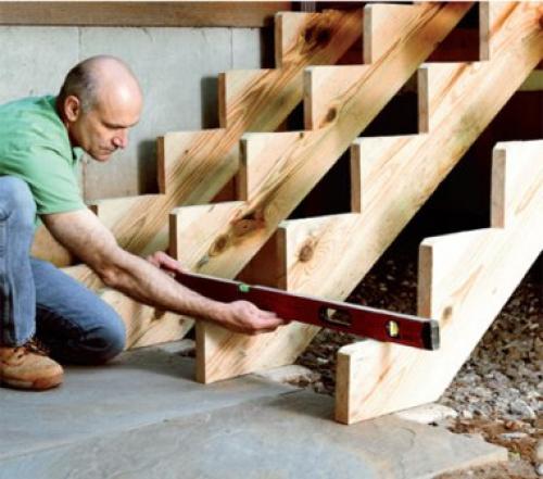 Складная лестница в погреб. Как сделать лестницу для погреба своими руками — подробная информация