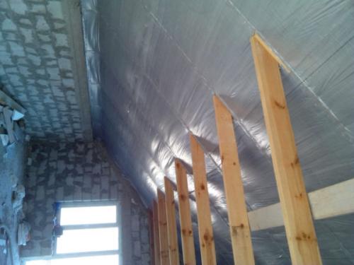 Пароизоляция крыши изнутри. В каких случаях нужно пользоваться пароизоляцией