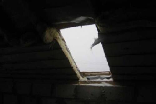 Мансардные окна fakro установка. Монтаж оконной рамы  