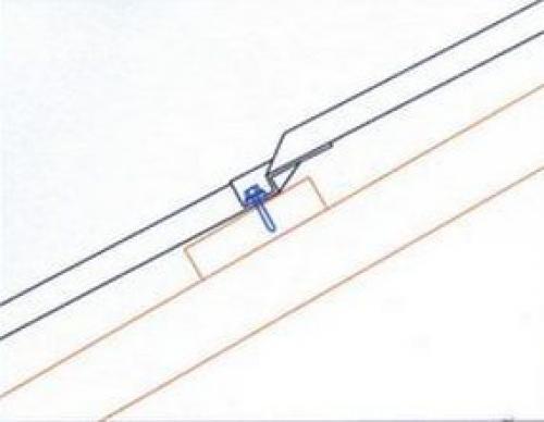 Как крепить металлочерепицу саморезами к обрешётке. Какие саморезы необходимо использовать и куда их вкручивать 17 Как крепить металлочерепицу саморезами к обрешётке. Какие саморезы необходимо использовать и куда их вкручивать 17