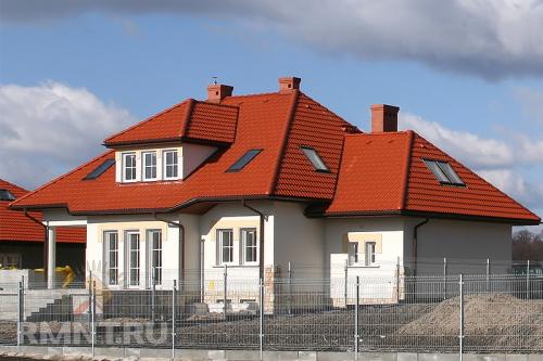 Монтаж металлочерепицы своими руками. Правила и требования к укладке металлочерепицы 10