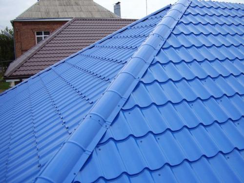 Четырехскатная крыша плюсы и минусы. Четырехскатная крыша – виды, подготовка к установке, расчет размеров и проектирование стропильной системы