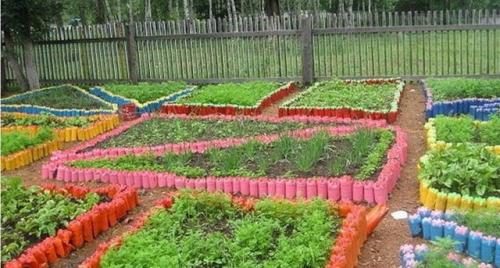 Поделки из пластиковых бутылок для сада пошаговая инструкция. Что можно сделать из пластиковых бутылок?