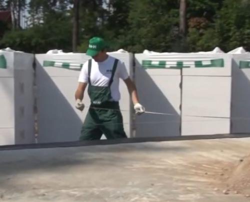 Как выставить углы при кладке газобетона. Как правильно вести кладку