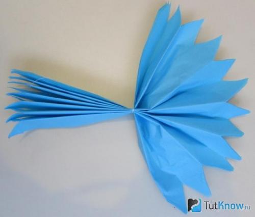 Как украсить комнату на день рождения своими руками. Украшение шариками 20