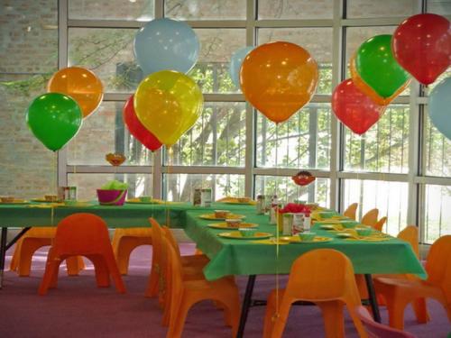 Украсить комнату на день рождения взрослого своими руками. Как украсить дом на 1 День рождения