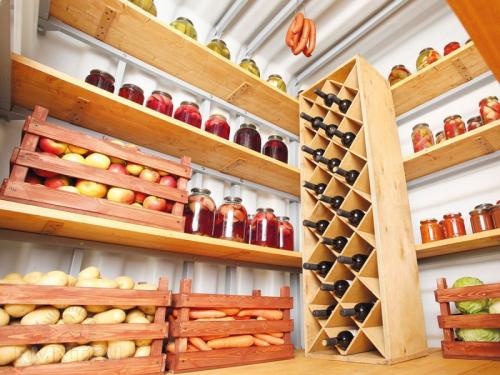 Погреб в загородном доме. Погреб своими руками — постройка, дизайн, оформление и обустройство погреба (110 фото)