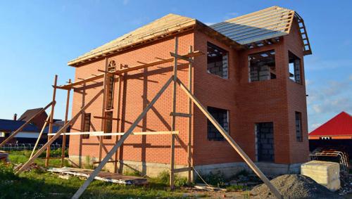 Дом из керамического кирпича плюсы и минусы. В чем заключаются преимущества кирпича?