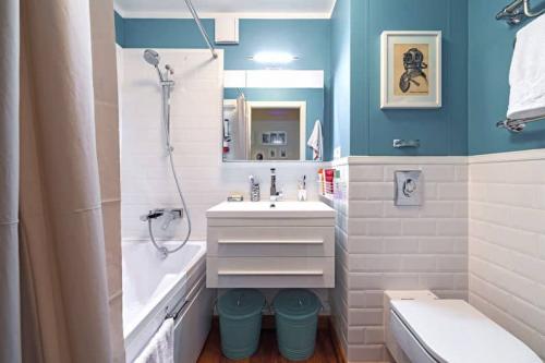 Как женщине сделать ремонт в ванной. Бюджетный ремонт ванной комнаты