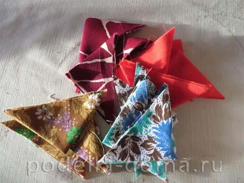 Новогодние игрушки из лоскутков. Елочные игрушки из лоскутков