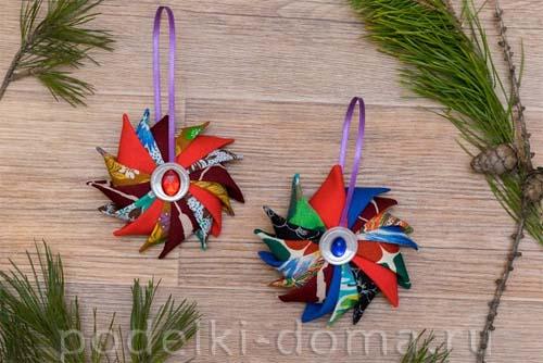 Новогодние игрушки из лоскутков. Елочные игрушки из лоскутков