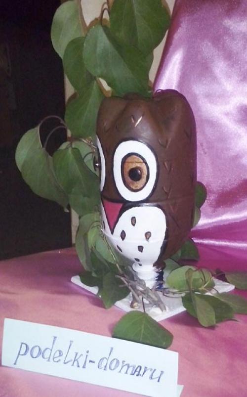 Совенок из пластиковых бутылок своими руками. Сова из пластиковой бутылки
