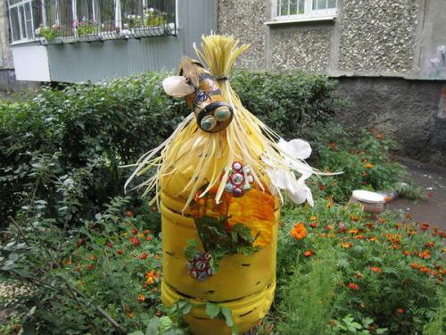 Улей из пластиковой бутылки. Простой улей из пластиковой бутылки