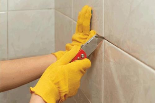 Как обновить старую плитку на полу в ванной. Обновление дизайна плитки в ванной комнате