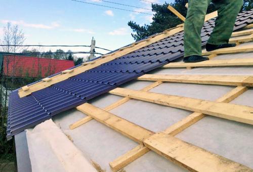 Что нужно для покрытия крыши металлочерепицей. Эта.  Подготовка крыши для установки кровли