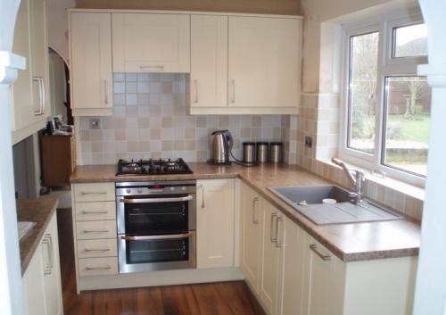 Косметический ремонт кухни идеи. Ремонт кухни своими руками: стоимость, описание восстановления и варианты обновления интерьера (120 фото и видео)