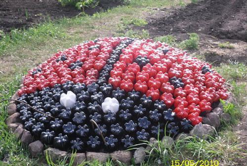 Божья коровка из пластиковых бутылок. Нарядная божья коровка из пластиковой бутылки