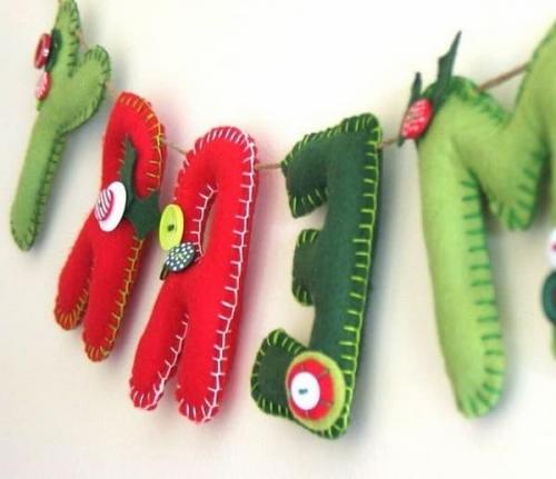 Оригинальные елочные игрушки своими руками из фетра. Елочные игрушки и новогодние украшения из фетра своими руками (72 фото)