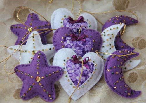 Новогодние выкройки для игрушек из фетра. Правила работы с фетром 20