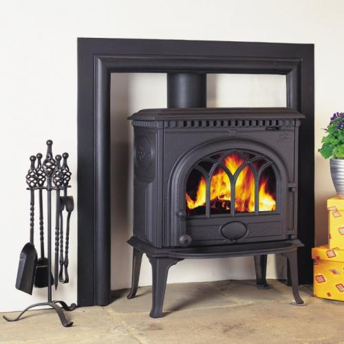 Металлическая печь для дома. Виды железных печей для дачи