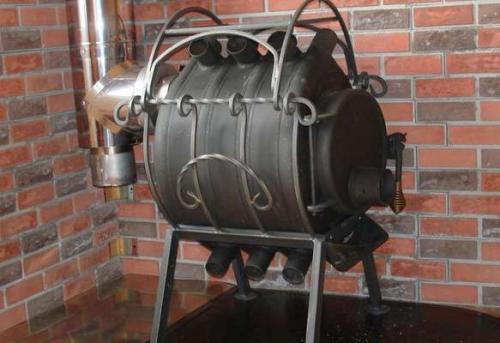 Металлическая печь для дома. Виды железных печей для дачи