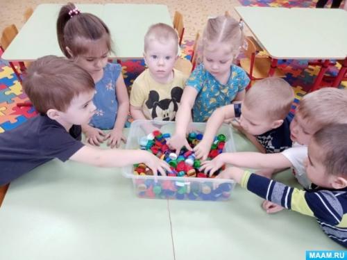 Как можно использовать крышки от пластиковых бутылок для творчества. Мастер-класс «Вторая жизнь пластиковых крышек». Дидактическая игра — мозаика