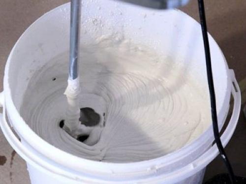 Нужно ли шпаклевать гипсокартон под плитку. Этап №2: шпаклевание ГКЛ