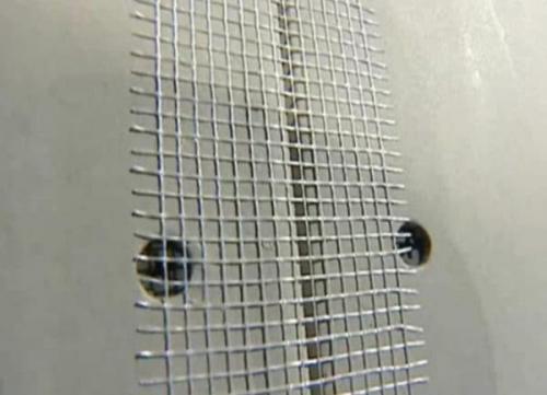 Шпаклевка гипсокартона под обои: как правильно зашпаклевать стыки и швы своими руками