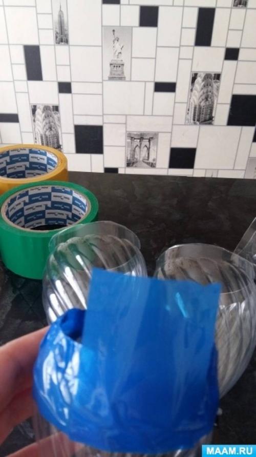 Какие игры и развлечения для детей можно организовать с использованием 5-литровых бутылок. Оборудование для спортивного уголка из пластиковых бутылок «Бильбоке, или Поймай мяч» (7 фото)