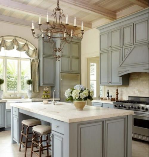 Как выбрать освещение для маленькой кухни в стиле прованс. Особенности стиля