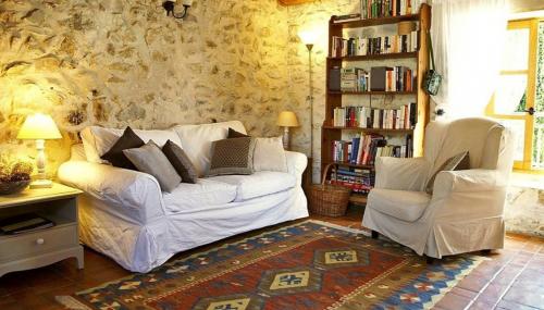 Какие основные характеристики французского стиля можно применить в маленькой квартире. Французские мечты: интерьер прованса в однокомнатной квартире