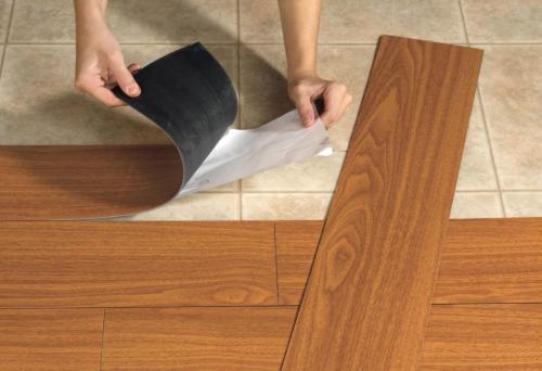 Как положить плитку на пол в ванной на старую плитку. Анализ возможности поклейки плитки на старый кафель, противопоказания к данному методу укладки и инструкции