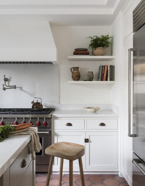 Маленькая кухня: 6 секретов для удобного интерьера 17 Маленькая кухня: 6 секретов для удобного интерьера 17