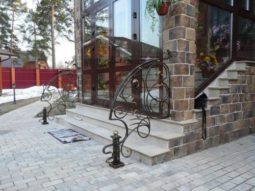 Входное крыльцо частного дома своими руками. Крыльцо — идеи строительства своими руками. 120 фото лучших проектов современности