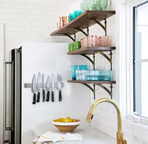 Маленькая кухня во французском стиле: как создать уют и стиль на небольшой площади 21 Маленькая кухня во французском стиле: как создать уют и стиль на небольшой площади 21