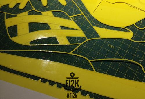 Можно ли использовать самоклеющиеся трафареты несколько раз. Сове.  Как сделать вечный трафарет.