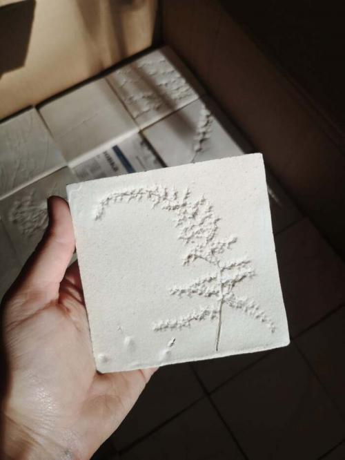 Можно ли сделать трафарет для керамической плитки своими руками. Керамическая плитка для кухонного фартука своими руками