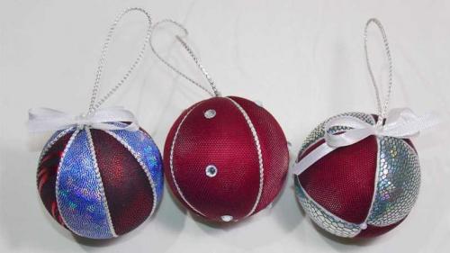 Именные новогодние шары своими руками. Как сделать новогодний шар своими руками: рисуем надписи на шарах ручной работы. Фото/видео пошаговая инструкция