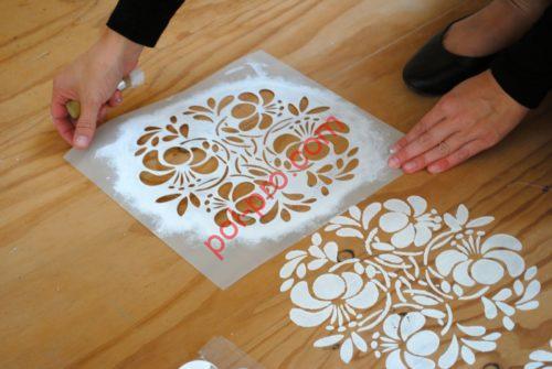 Влияют ли трафареты на долговечность напольного покрытия. Достоинства росписи пола по трафарету.